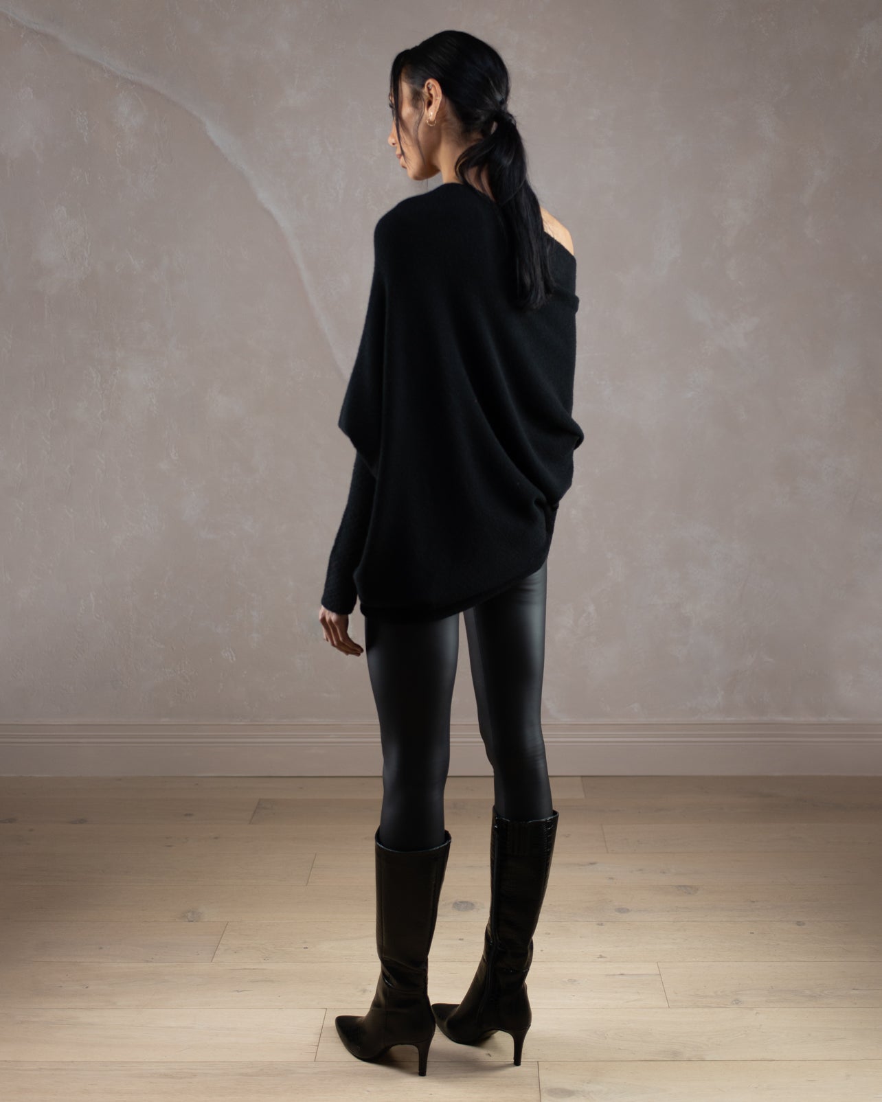 Asymmetric Draped | Black