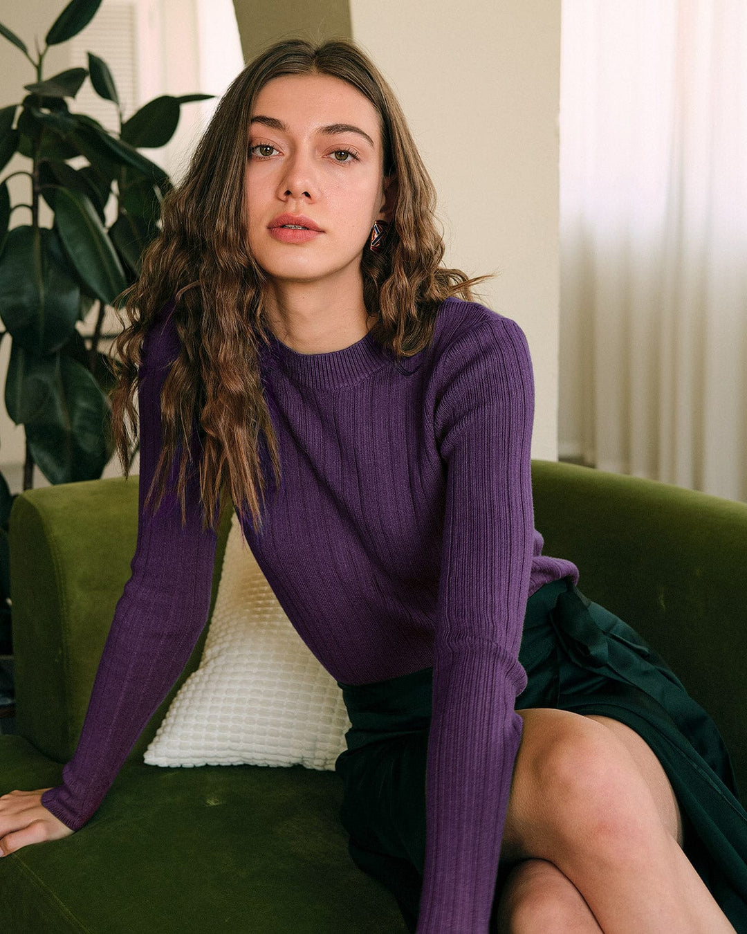 The Round Neck Ribbed Knit Sweater - Celestia Couture