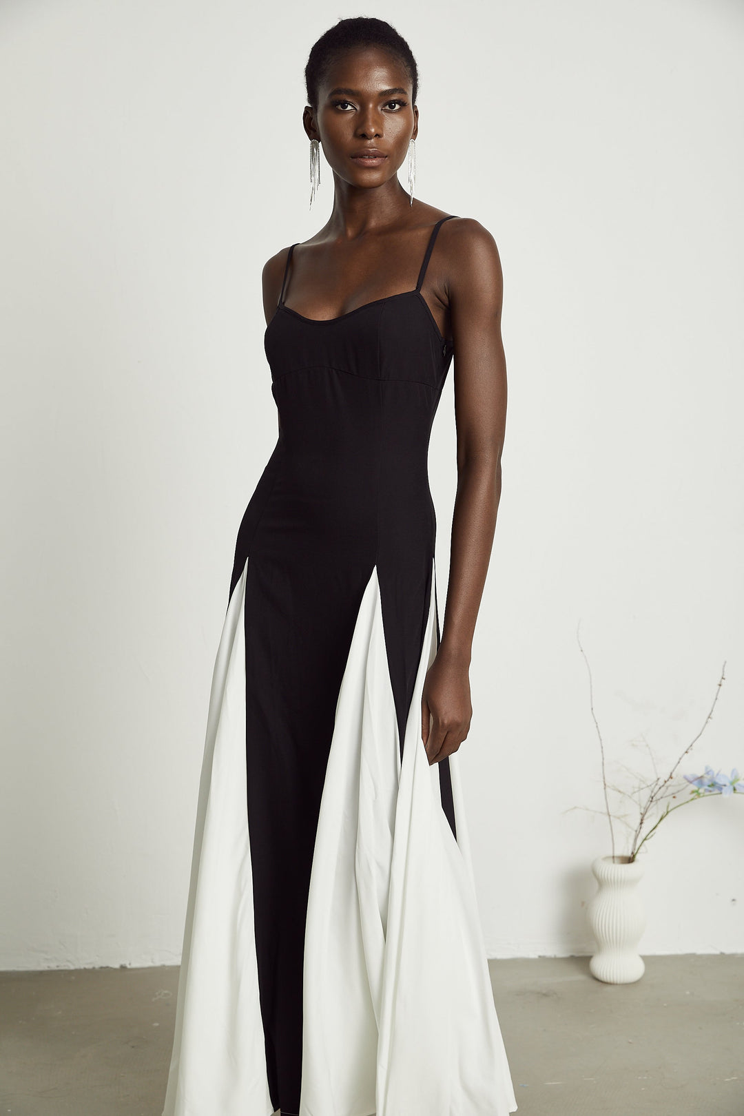 Sofie contrast-color pleated maxi dress - Celestia Couture