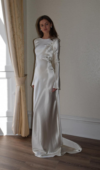 White Satin Long Sleeved Slim Evening Dress