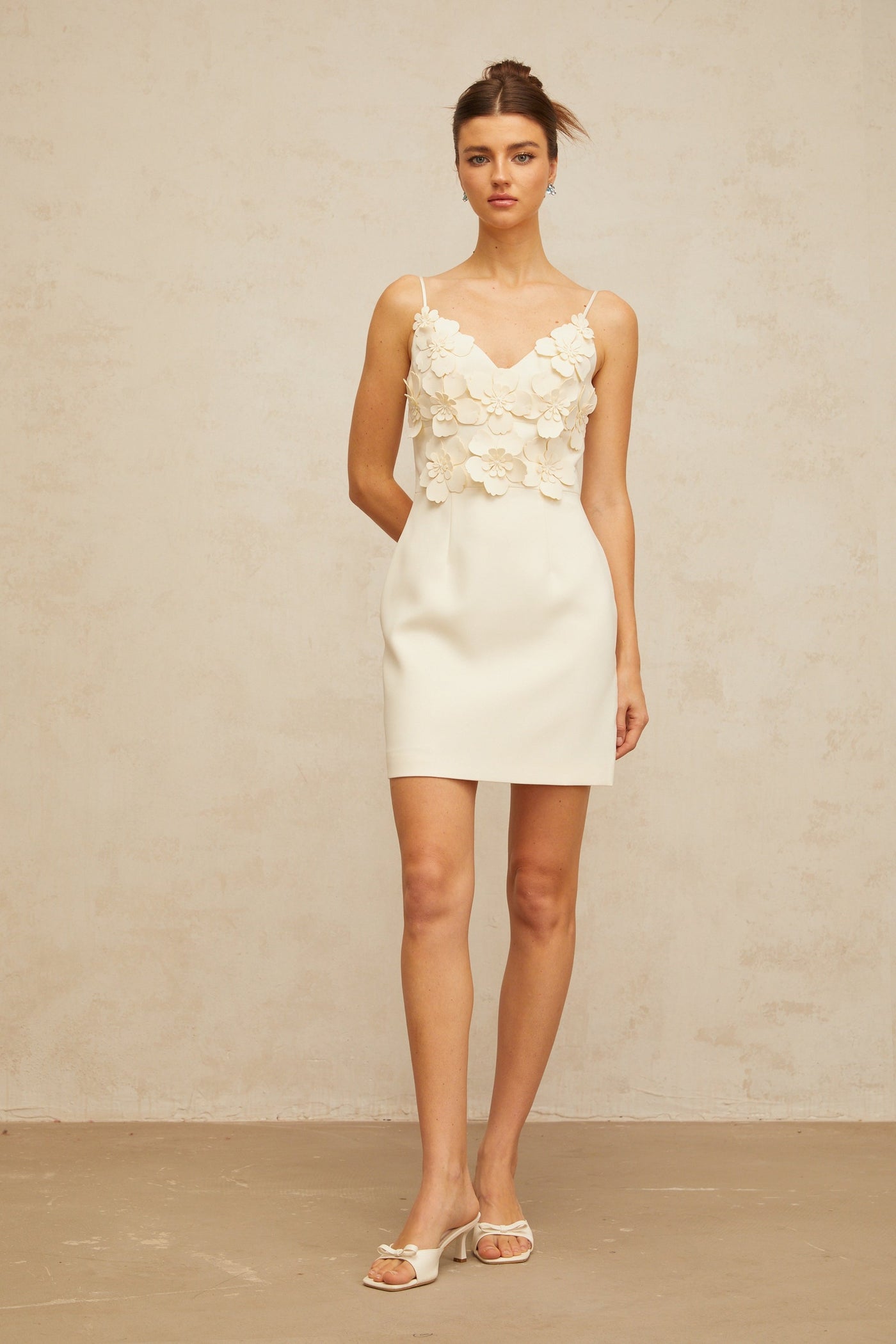 Xavière white V-neck 3d-petal mini dress
