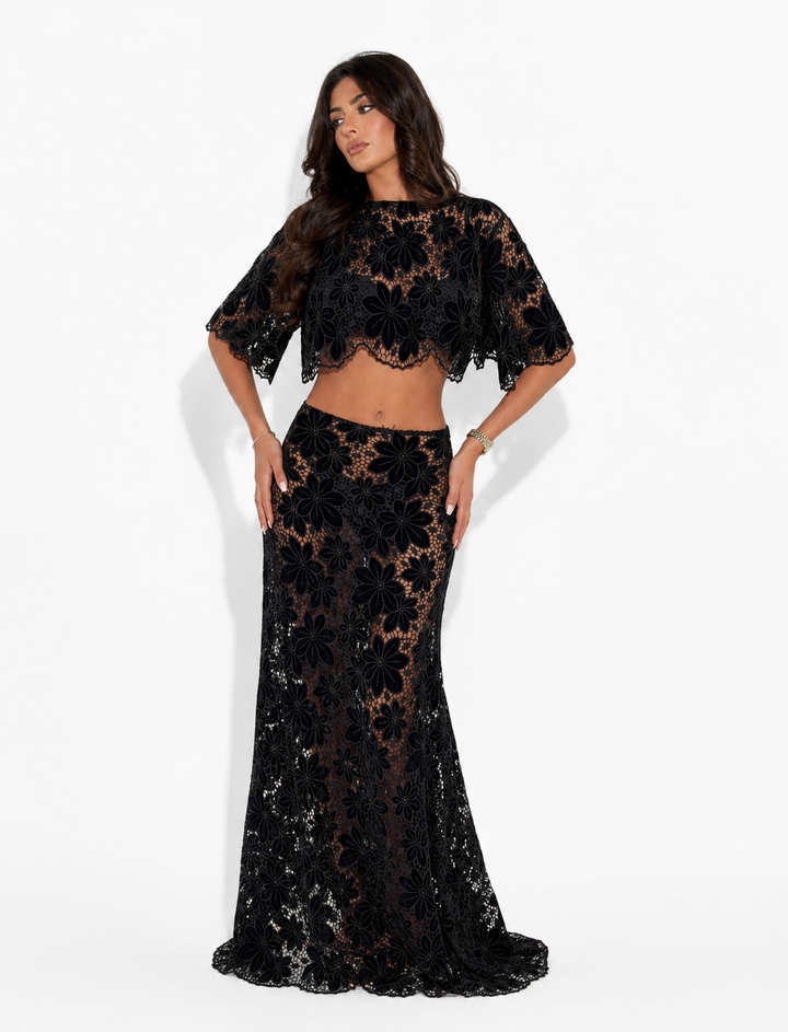 AMIRA FLORAL MAXI SKIRT - BLACK
