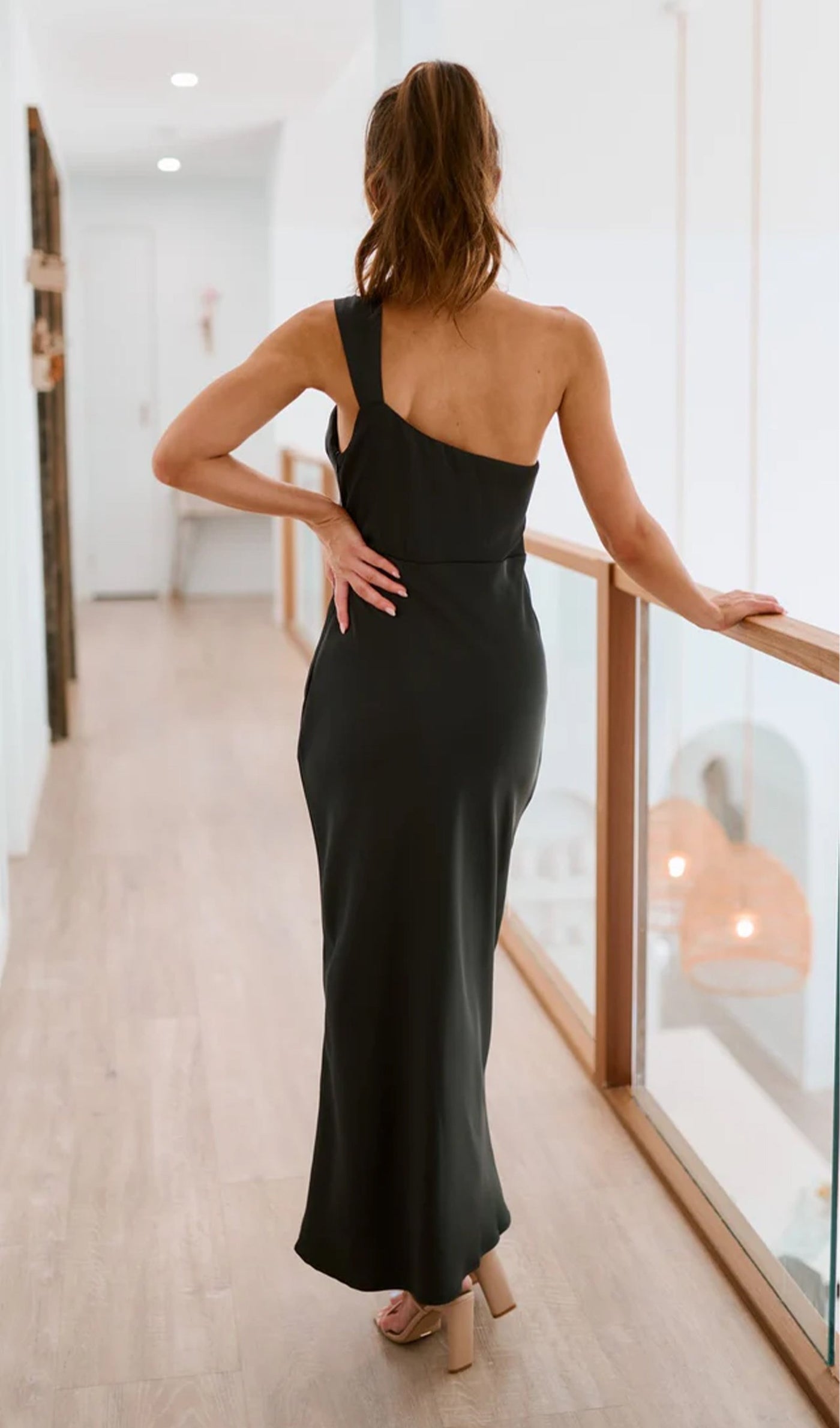 One Shoulder Draping Feature Midi Dress