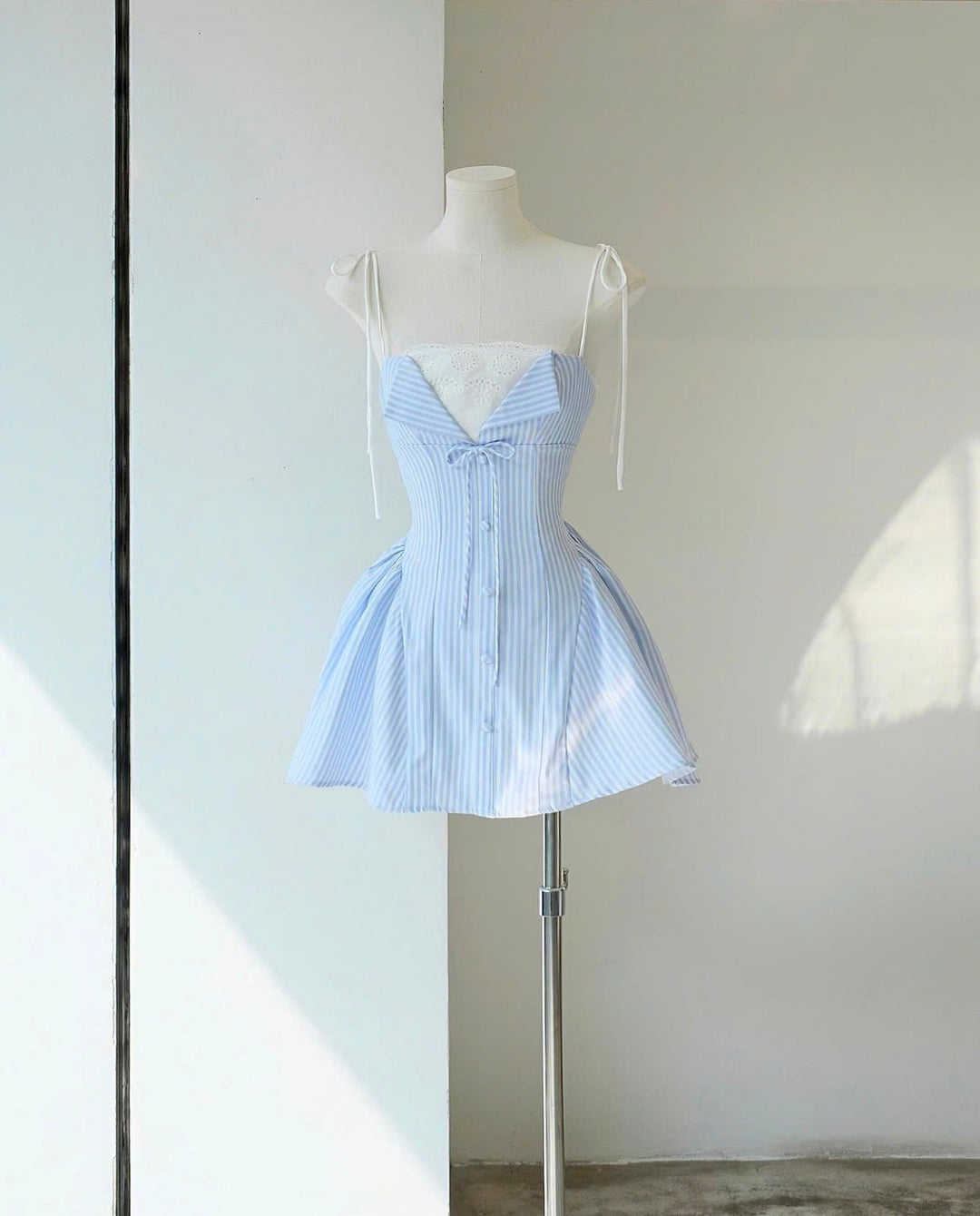 Nerina Dress (On hand) - Celestia Couture