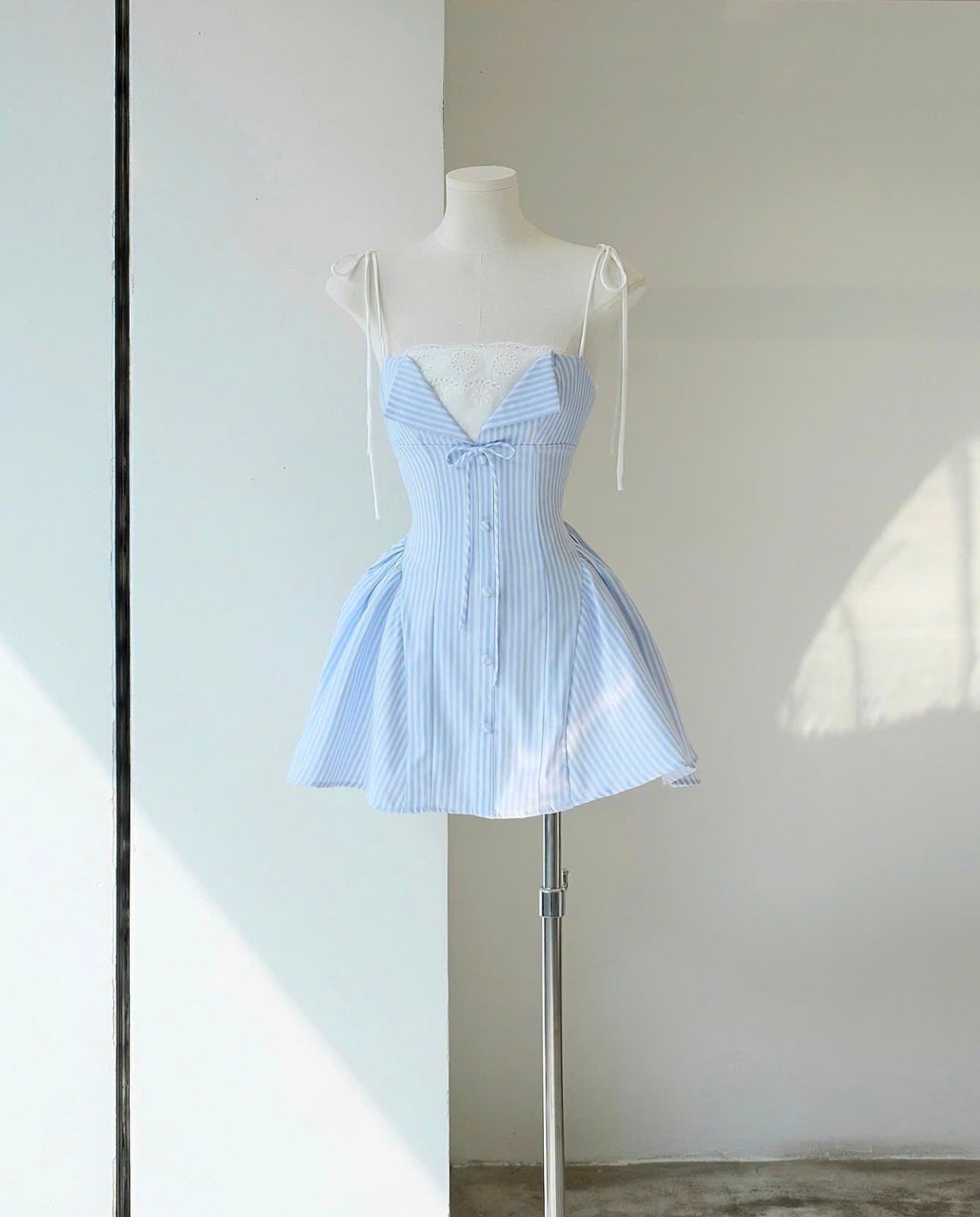 Nerina Dress (On hand)