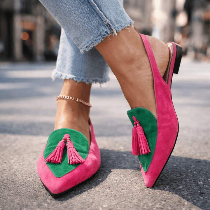 LORENA | SANDALS WITH STRAPS &amp; TASSEL DETAILS