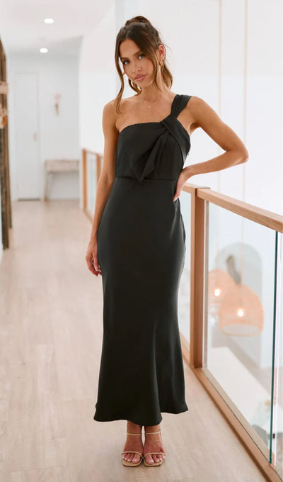 One Shoulder Draping Feature Midi Dress
