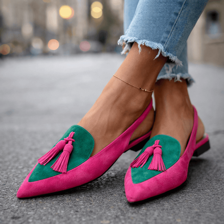 LORENA | SANDALS WITH STRAPS &amp; TASSEL DETAILS