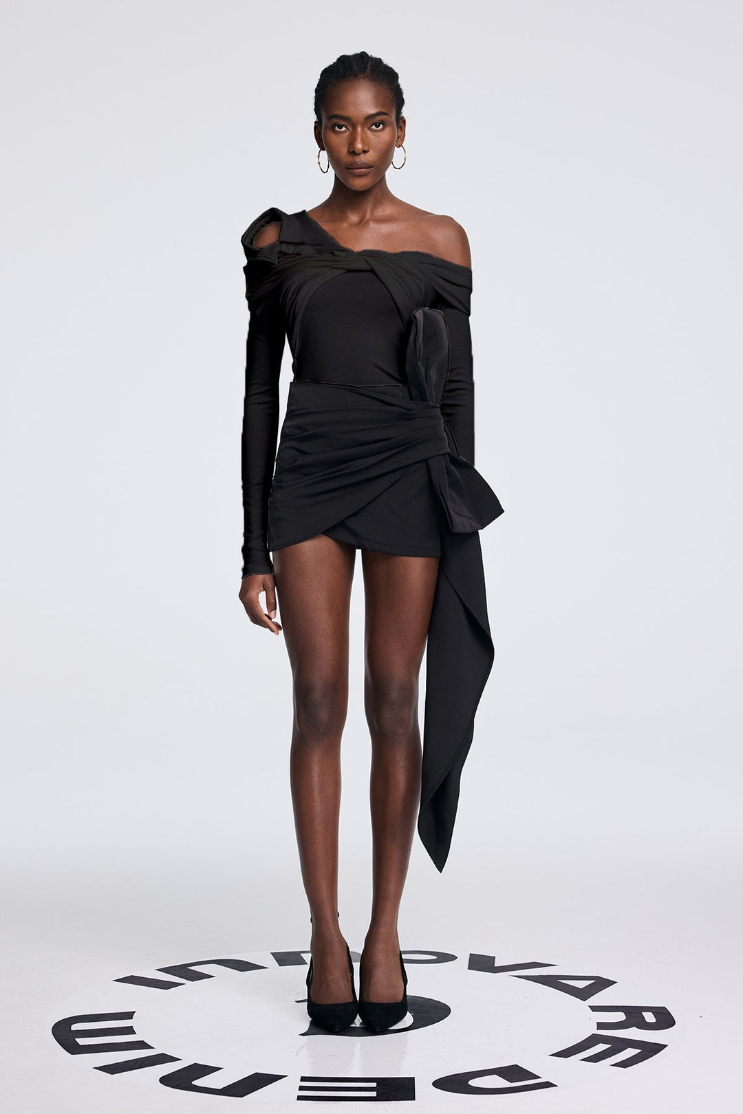Amaya Deconstruct Single Shoulder Twist Top In Black - Celestia Couture