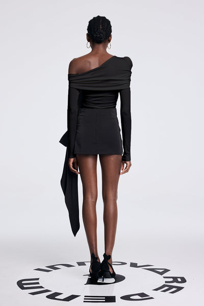 Amaya Deconstruct Single Shoulder Twist Top In Black