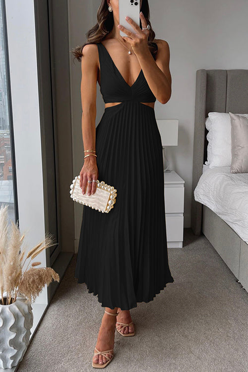 EVA™ | Cut Out Waist Sleeveless Pleated Maxi Dress - Celestia Couture