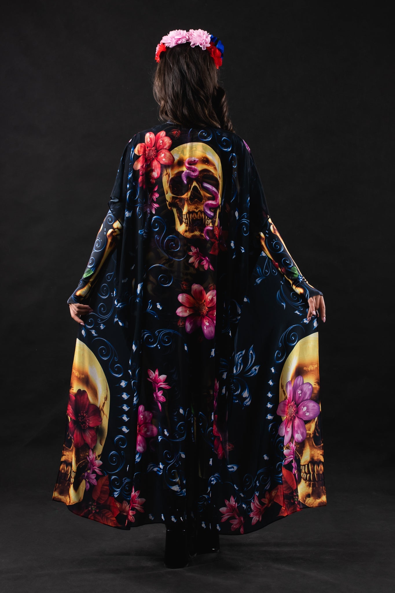 BLUE ORNAMENTS Sheer Printed Halloween Kimono
