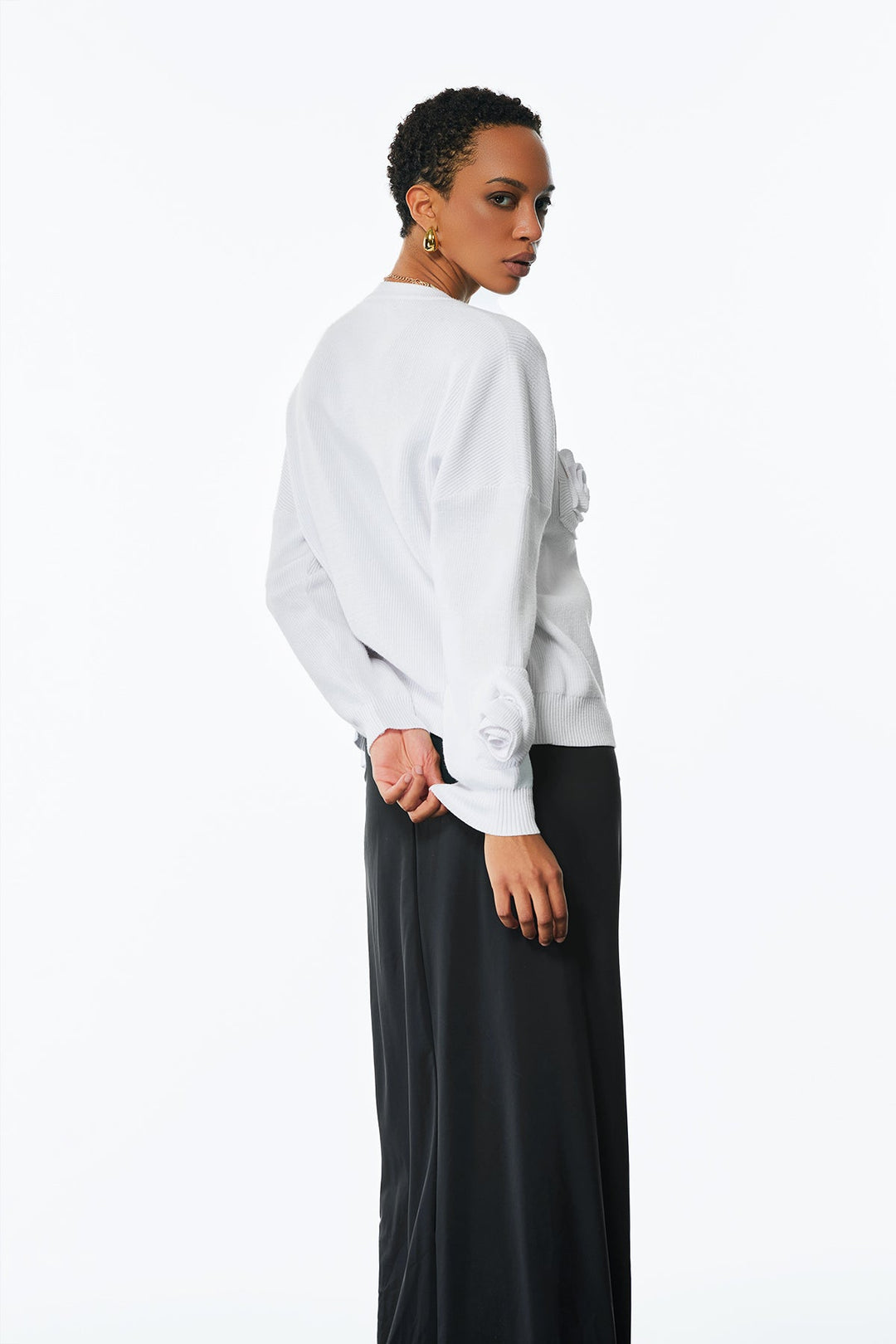Jasmin Flower Long Sleeve Knit Top In White - Celestia Couture