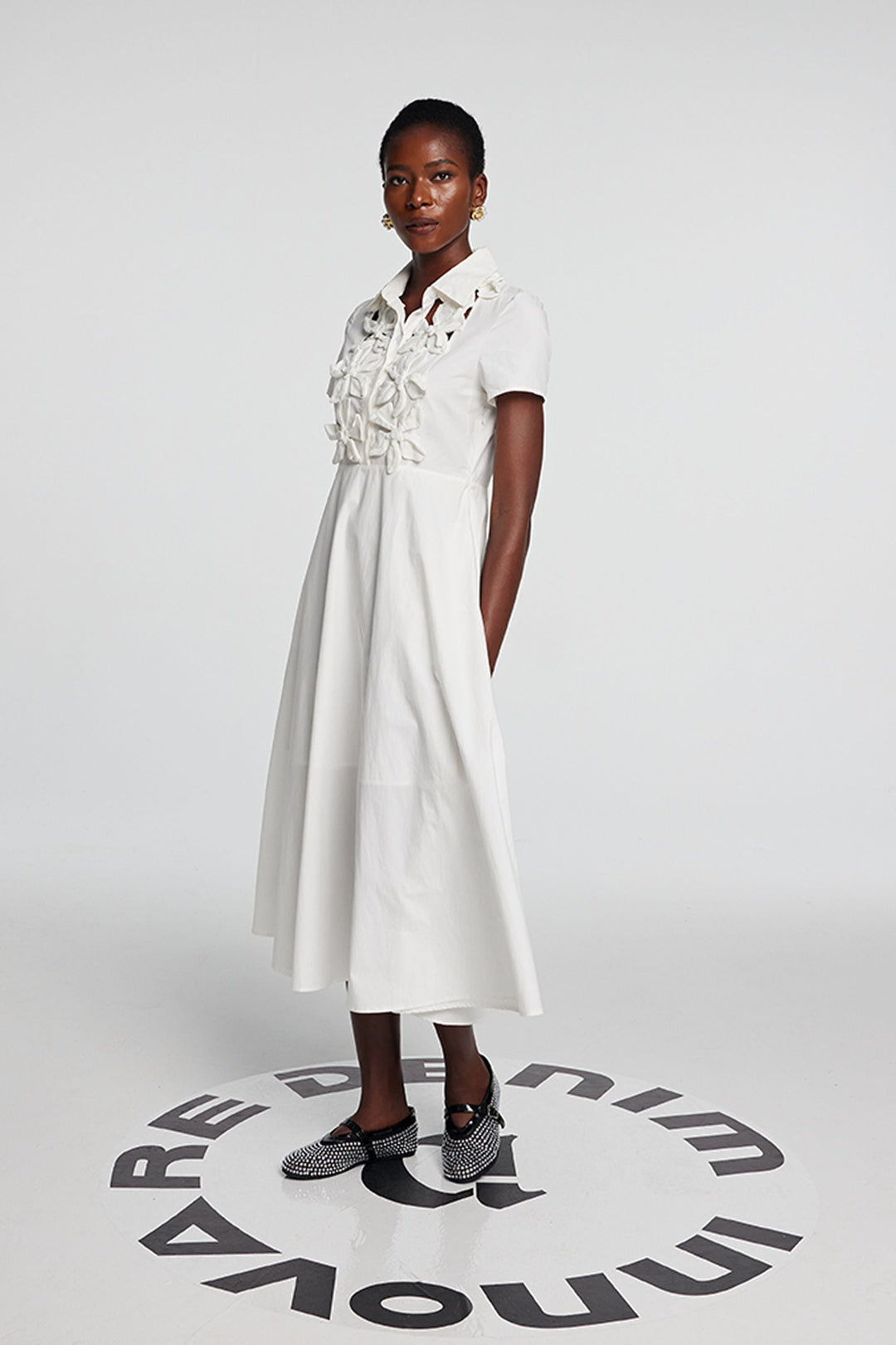 Kira Hollow Flower Short Sleeves Maxi Dress - Celestia Couture