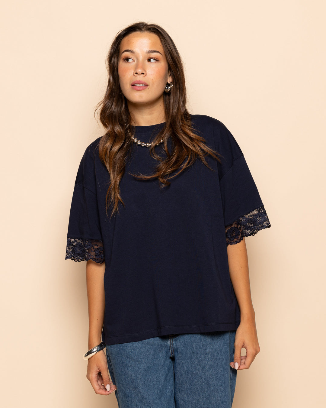 LACE SLEEVE OVERSIZED TEE NAVY