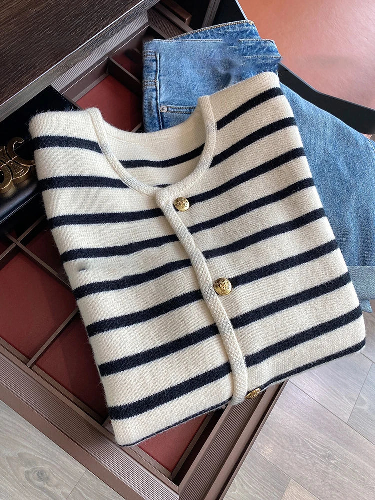Milanova Women Spring Autumn Sweaters O-neck Stripe Knitted Cardigan Fashion Long Sleeve Casual Short Tops Korean Style New