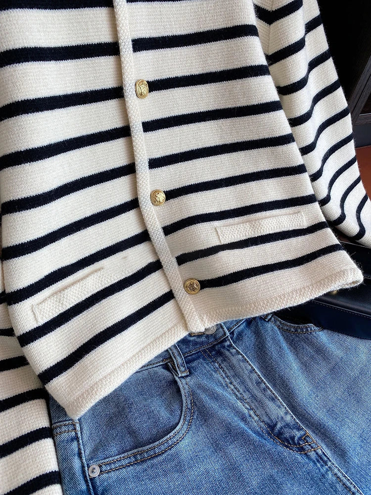 Milanova Women Spring Autumn Sweaters O-neck Stripe Knitted Cardigan Fashion Long Sleeve Casual Short Tops Korean Style New