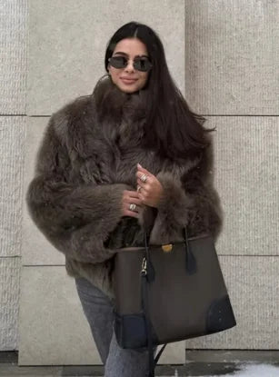 Beatrix Loose faux Fur Jacket