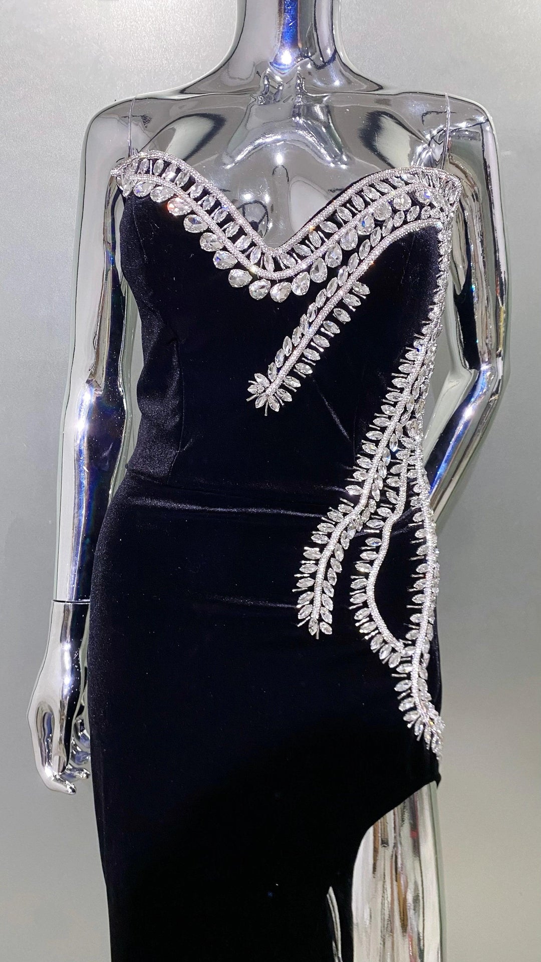 VELVET LUXE DRESS - Celestia Couture