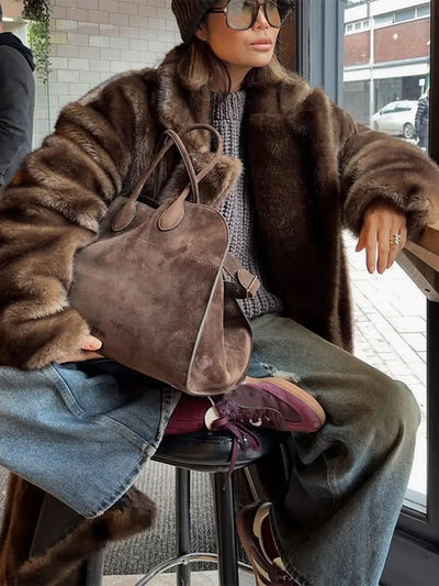 Beatrix Loose faux Fur Jacket