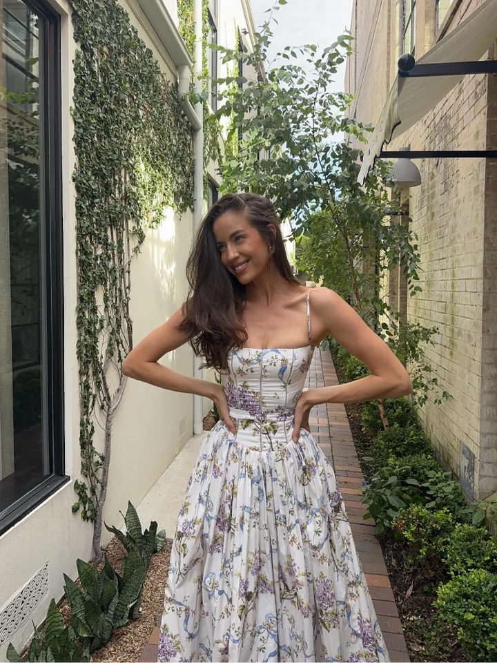 VICTORY DRESS