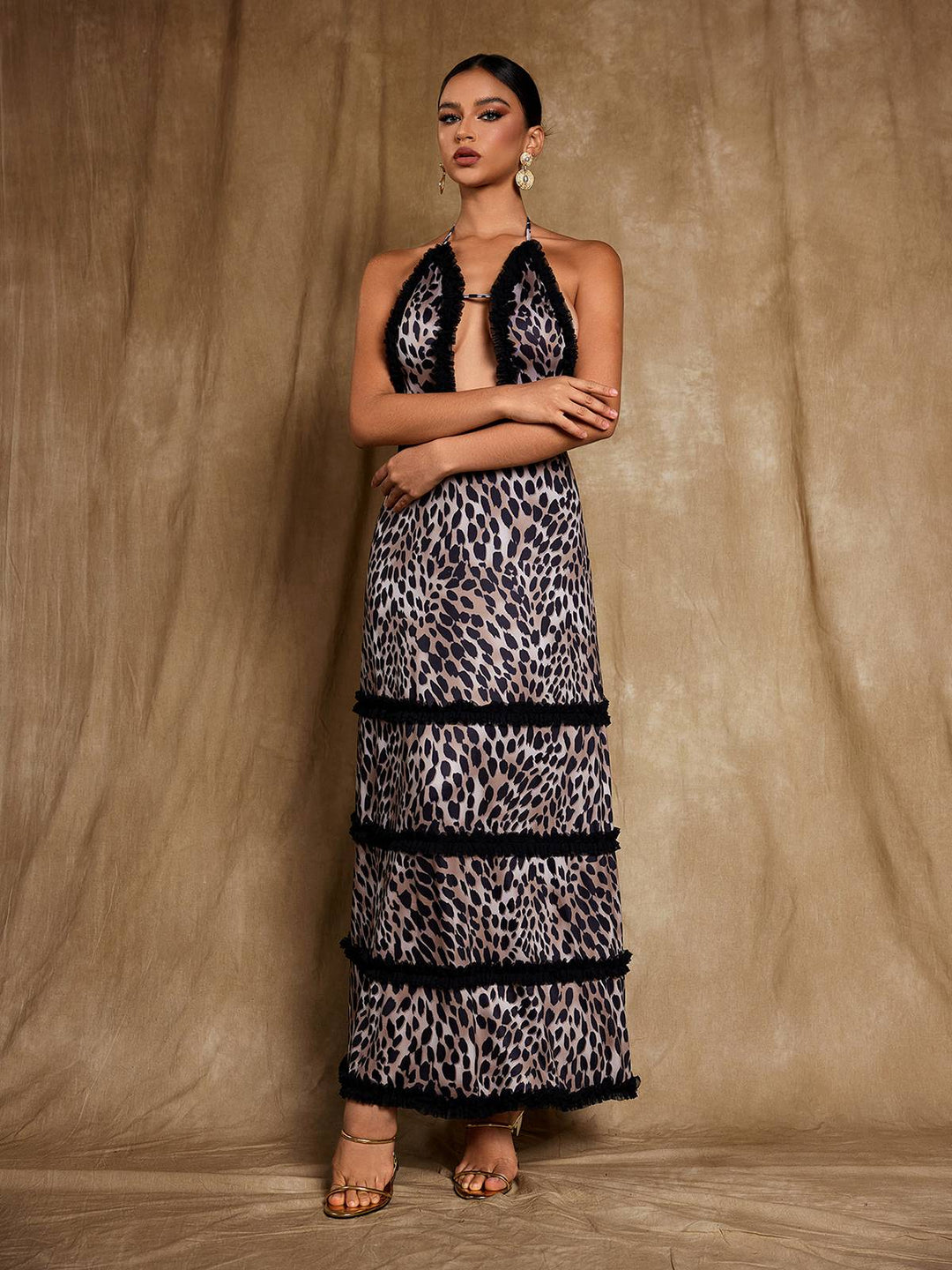 Suden Stylish Backless Leopard Maxi Dress with Elegant Tulle Detail - Celestia Couture