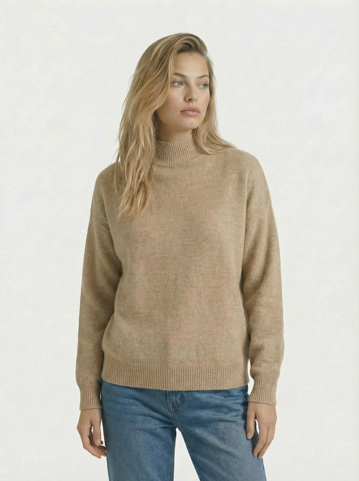 The Ivora Half Collar