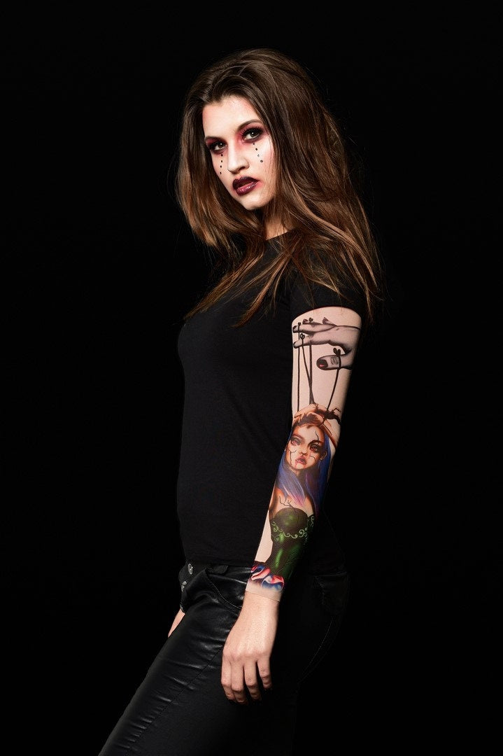 BLACK MIRROR CIRCUS Tattoo T-shirt for Women