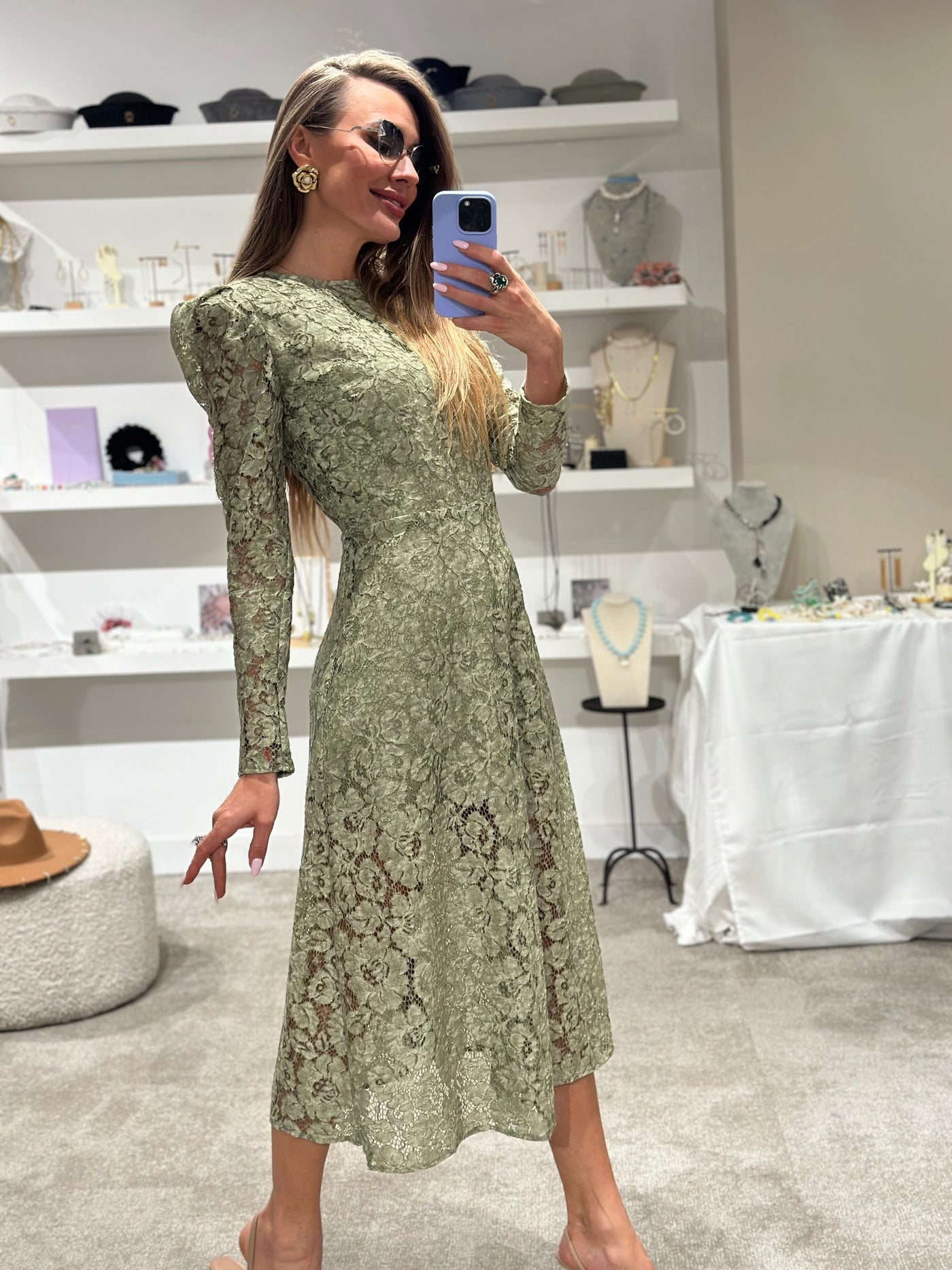 Lace Midi dress