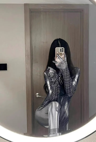 A Superhero Spider Women Costume