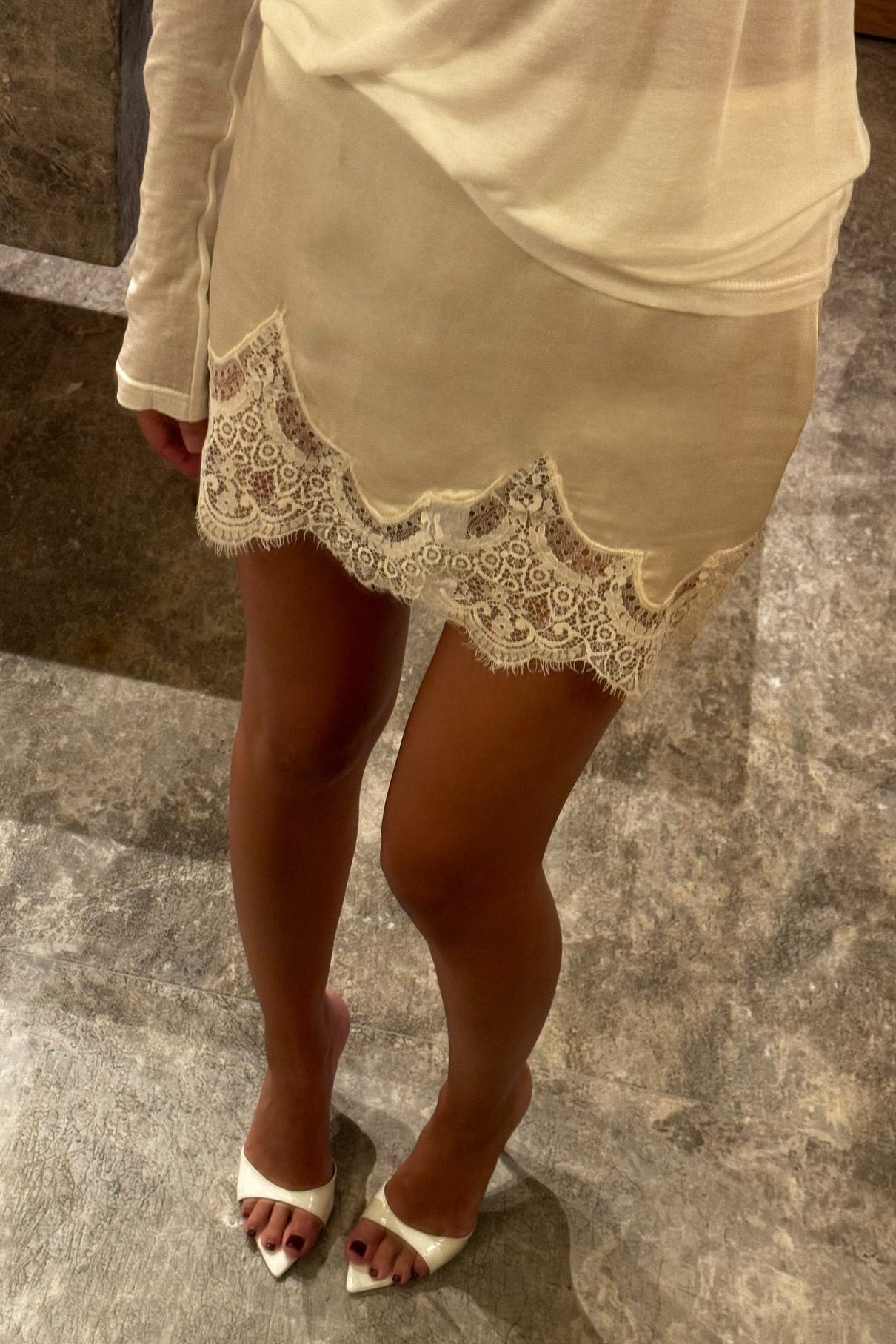 ROUÉE Lace Mini Skirt