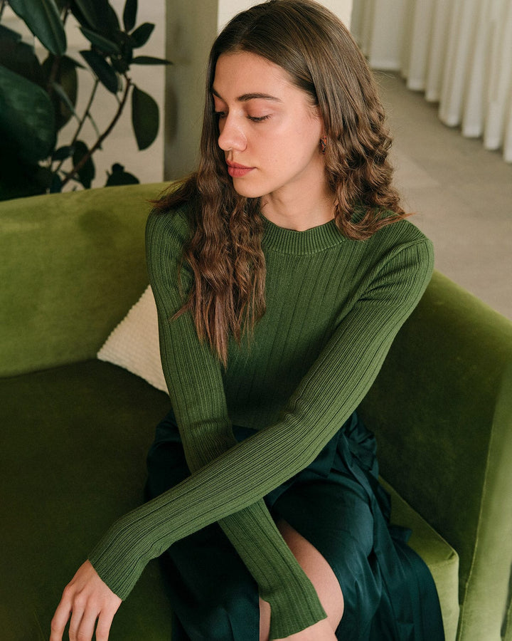 The Round Neck Ribbed Knit Sweater - Celestia Couture